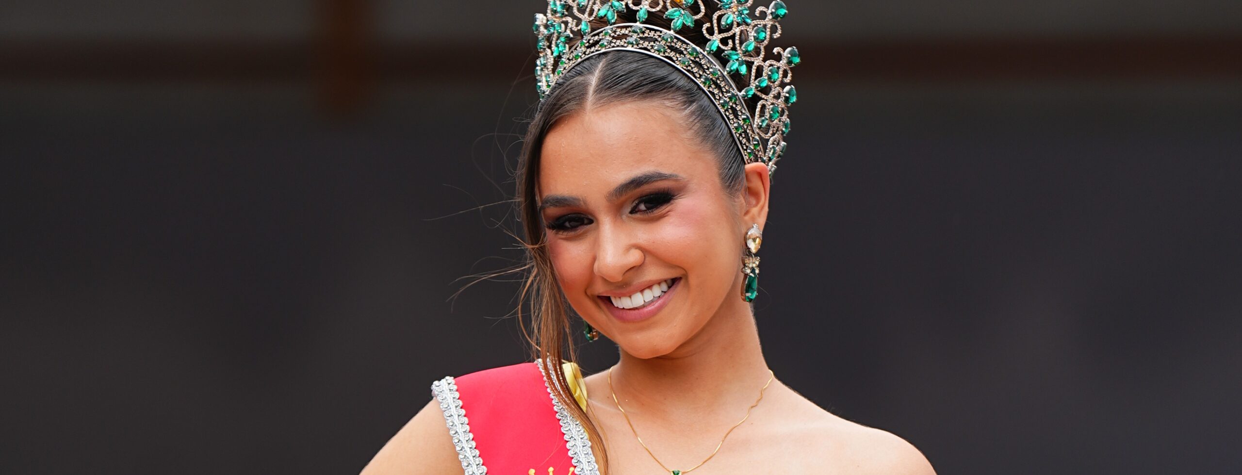 Rainha-das-Rosas-2025